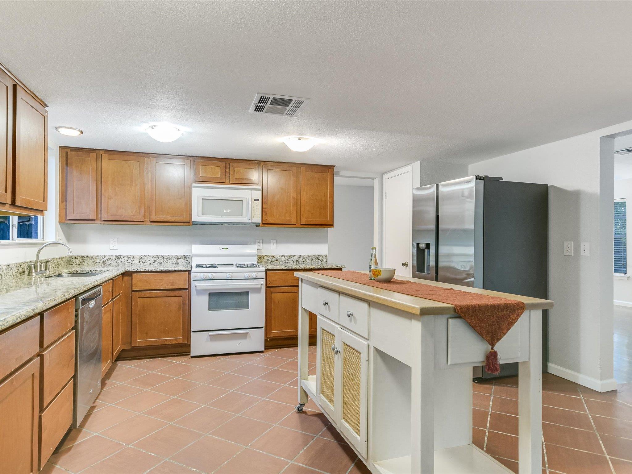 Austin, Texas 78750, United States, 4 Bedrooms Bedrooms, ,3 BathroomsBathrooms,Residential,Active,234609