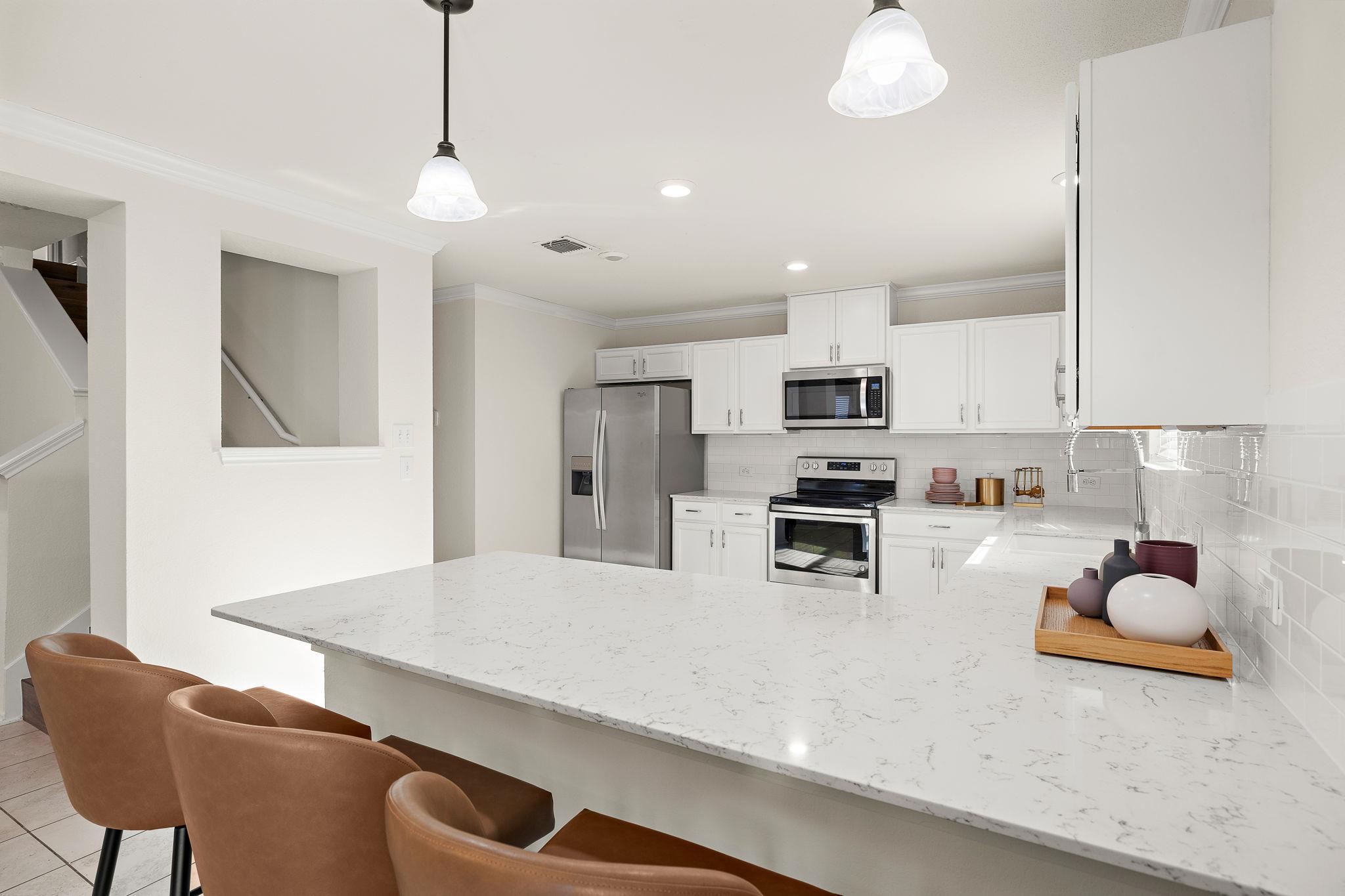 13607 Abraham Lincoln ST