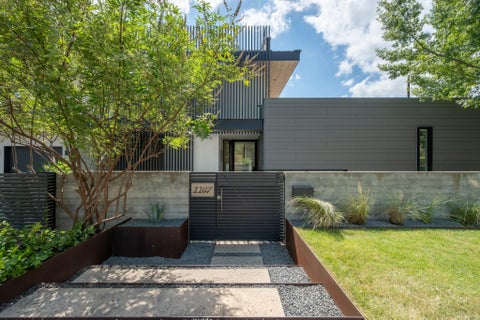 Photo of 1107 Folts Ave, Austin, TX 78704 (MLS # 1470490)