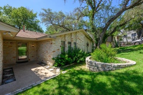 Tiny photo for 1907 Stoneridge RD, Austin, TX 78746 (MLS # 2249847)