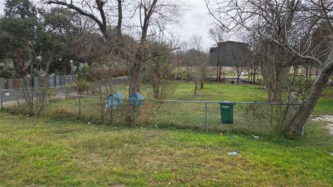 Photo of 8613 Georgian DR, Austin, TX 78753 (MLS # 9380751)