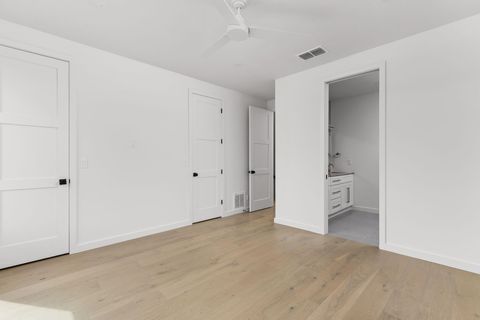 Tiny photo for 501 E 50th St, Austin, TX 78751 (MLS # 1226619)