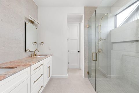 Tiny photo for 501 E 50th St, Austin, TX 78751 (MLS # 1226619)