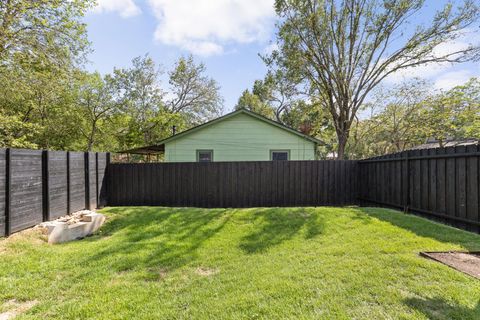 Tiny photo for 501 E 50th St, Austin, TX 78751 (MLS # 1226619)
