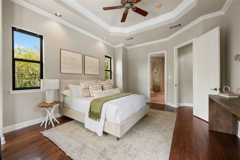Tiny photo for 27 Autumn Oaks DR, The Hills, TX 78738 (MLS # 9797314)