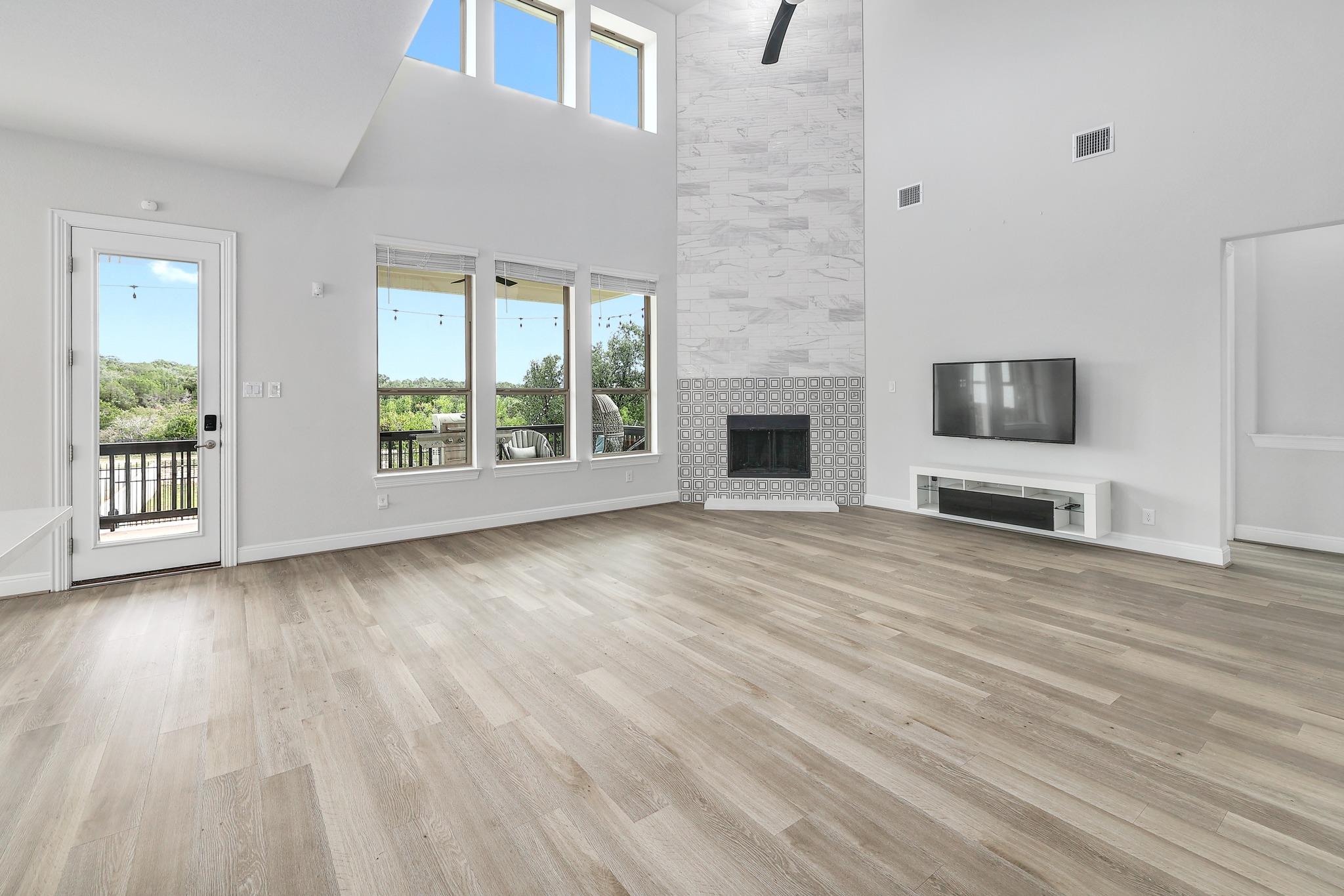 121 Rapid Springs CV