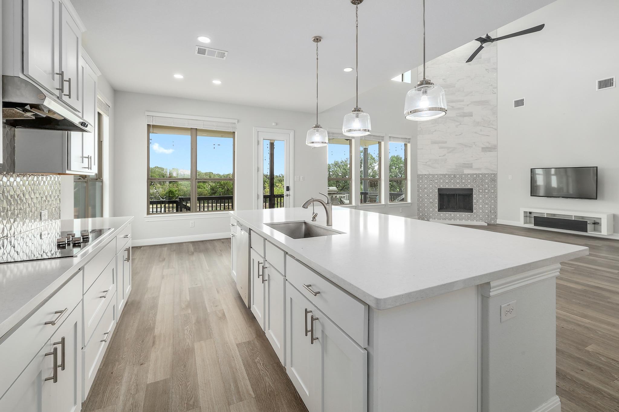 121 Rapid Springs CV