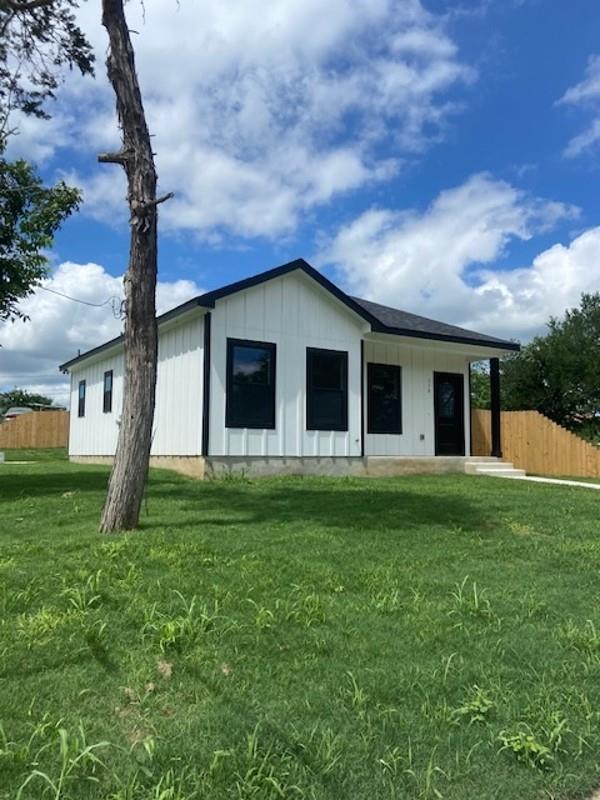 116 Field ST