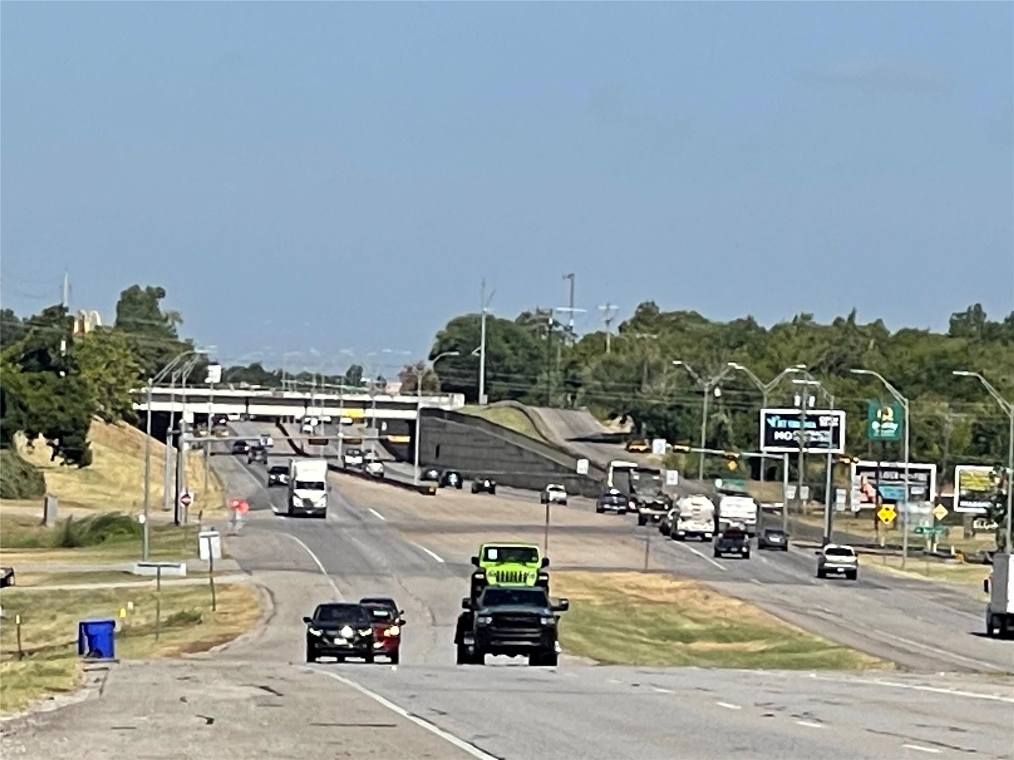 301 Highway 290 E