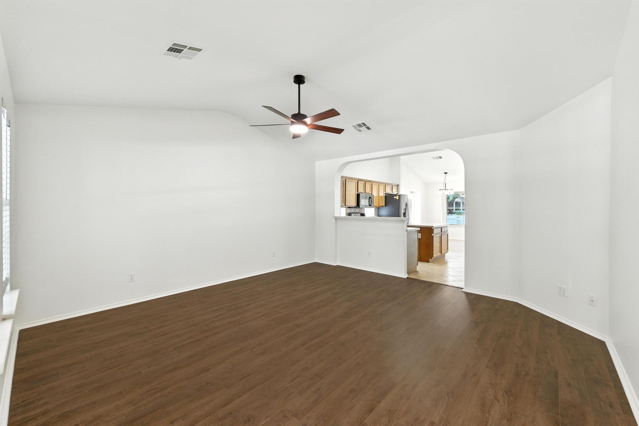 1006 Peyton PL
