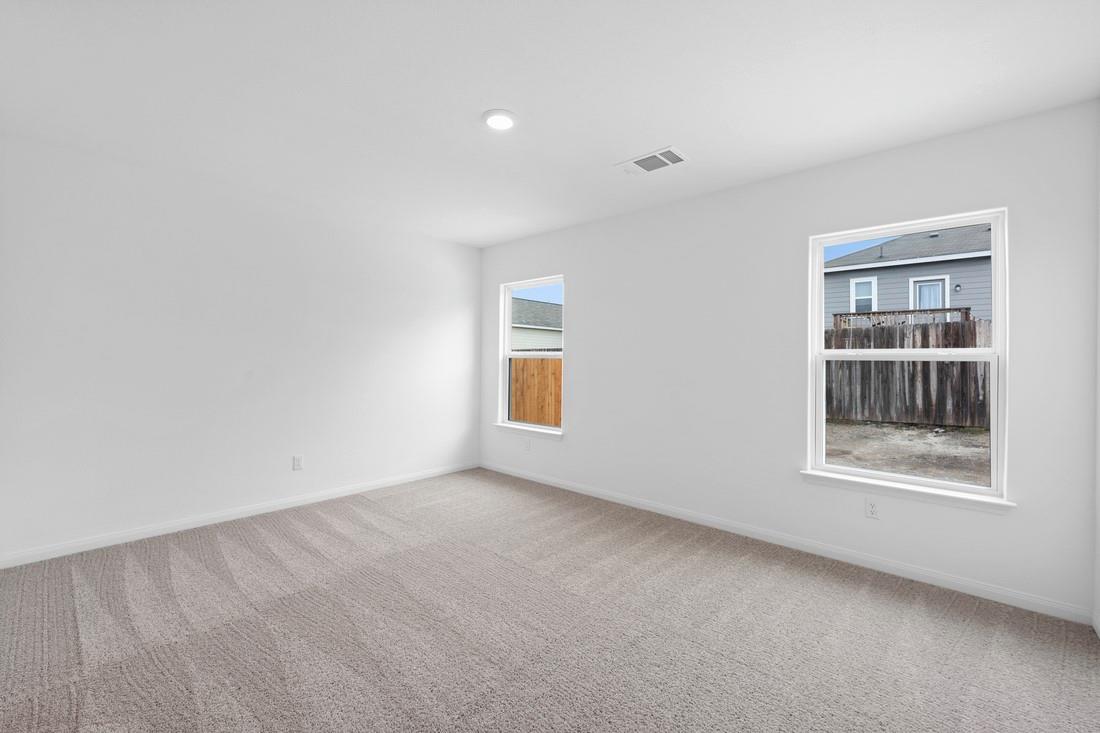 100 Captain Dooley LN