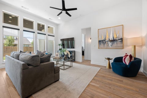 Tiny photo for 6213 Hilltop Plateau DR, Austin, TX 78738 (MLS # 3997737)