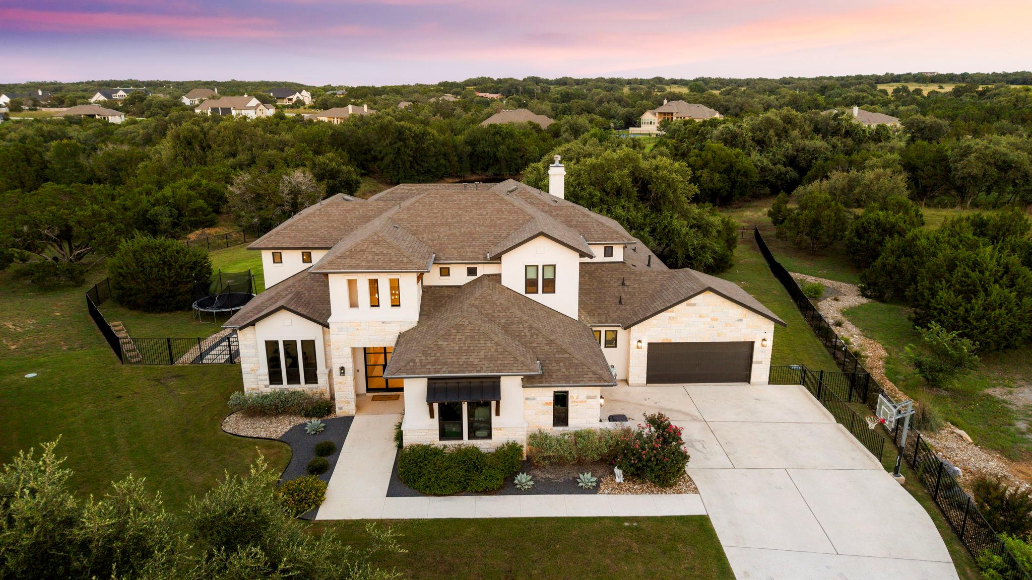 524 Francis CT