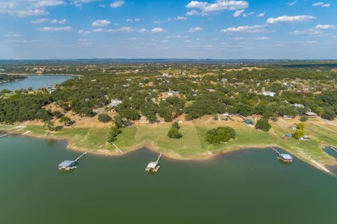 25201 & 25203 Lakeview DR Spicewood TX 78669