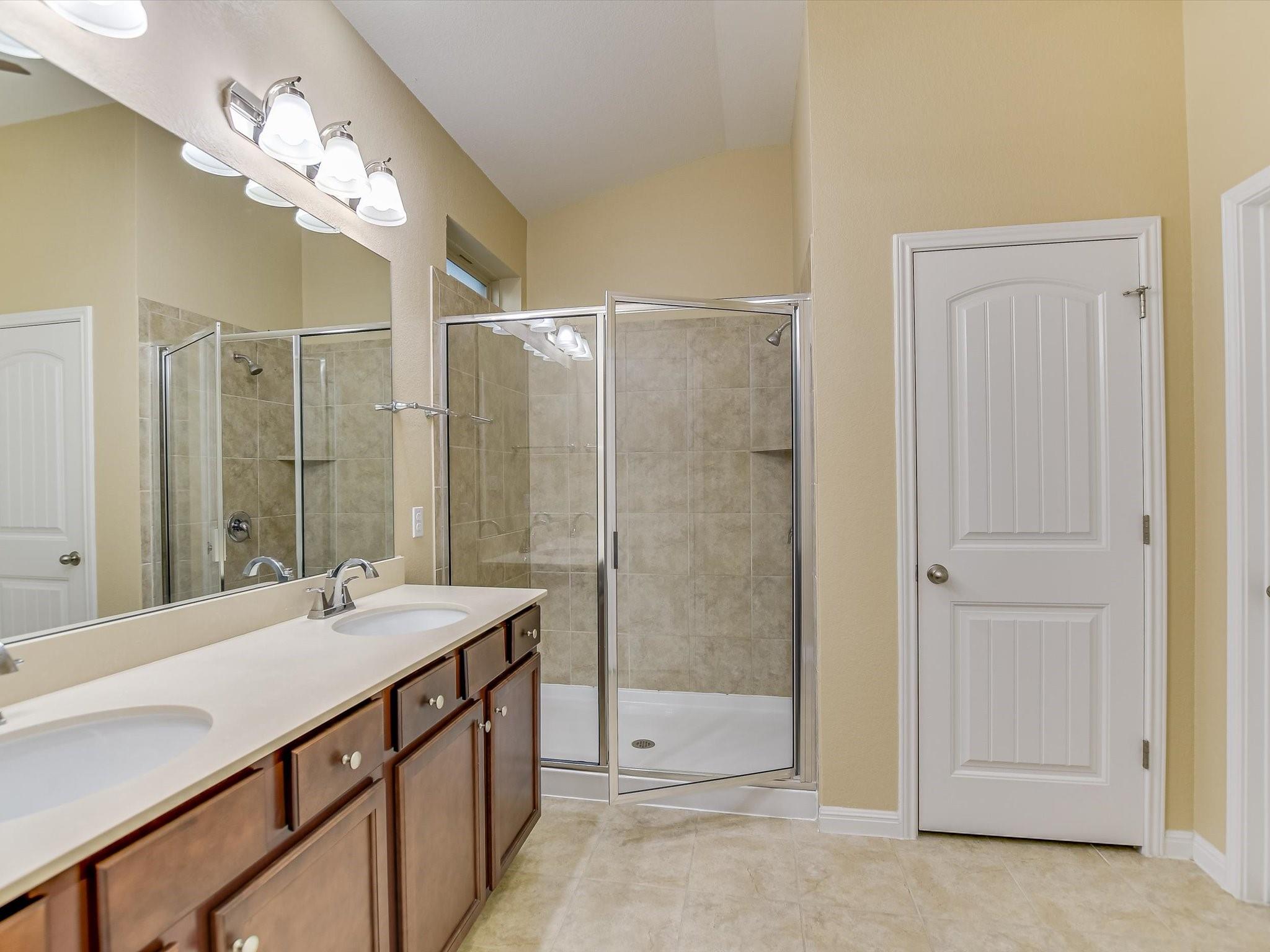 Georgetown, Texas 78628, United States, 3 Bedrooms Bedrooms, ,2 BathroomsBathrooms,Residential,Pending,55868