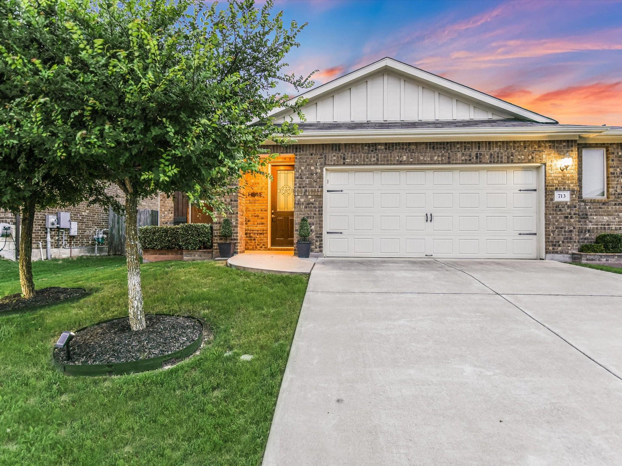 Georgetown, Texas 78628, United States, 3 Bedrooms Bedrooms, ,2 BathroomsBathrooms,Residential,Pending,55868