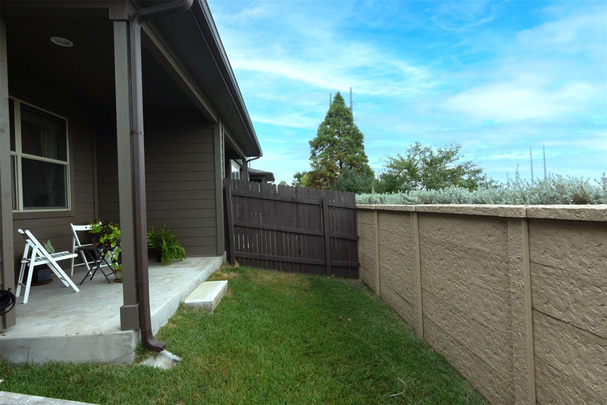 2880 Donnell DR 2203