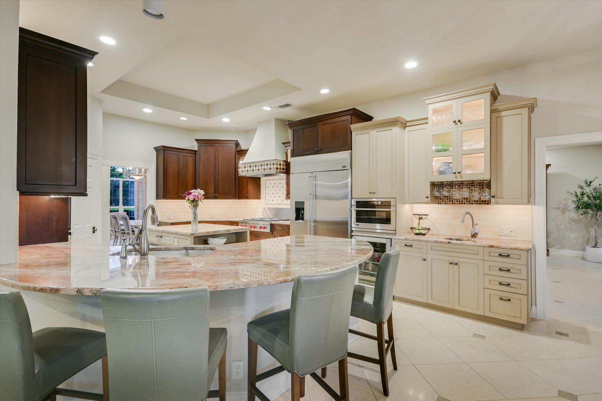 505 Newhall CV