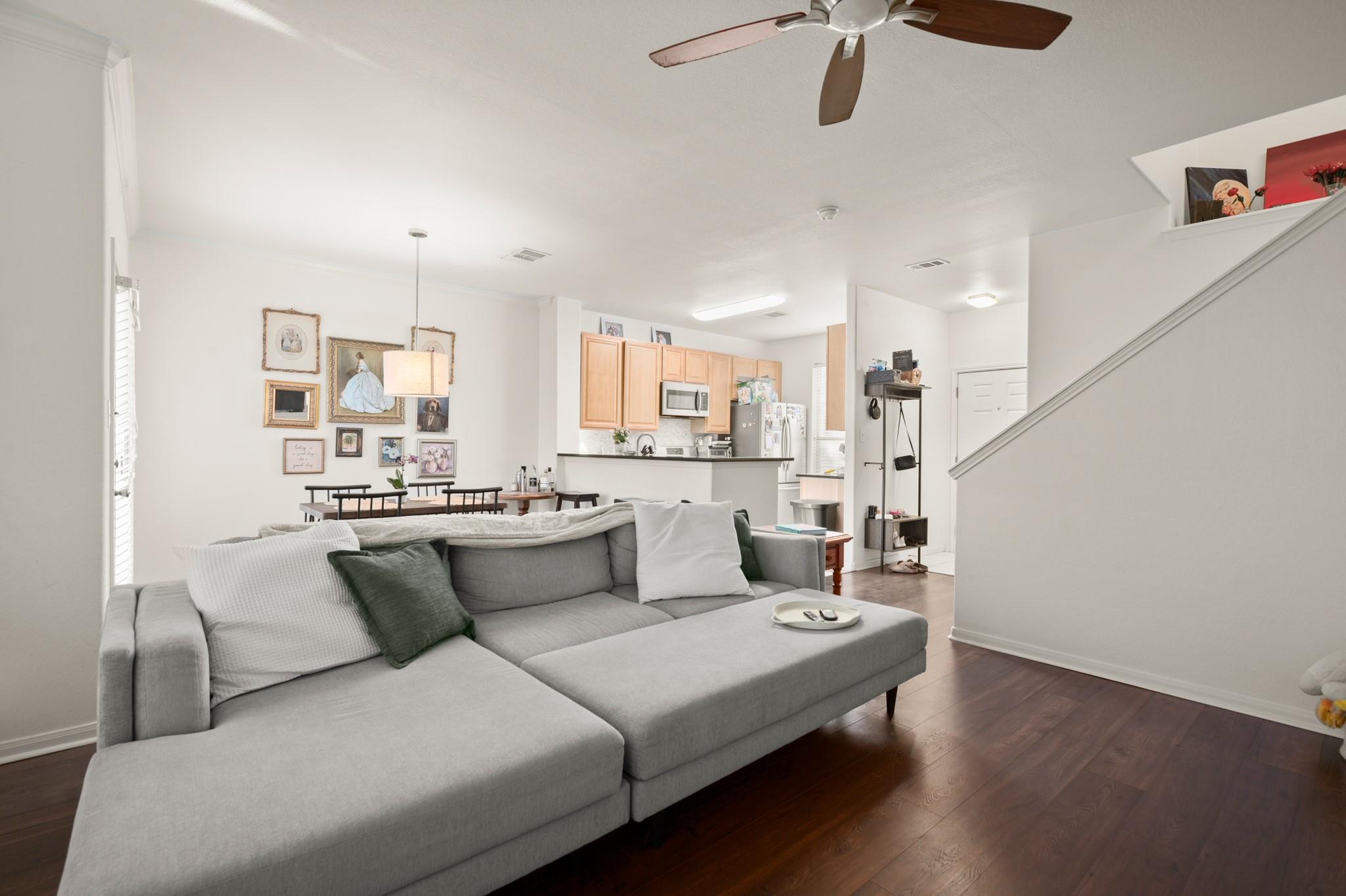 4620 W William Cannon DR 39