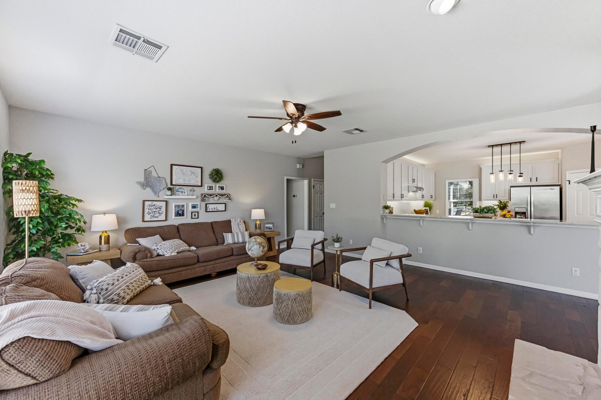 5905 Republic Of Texas BLVD