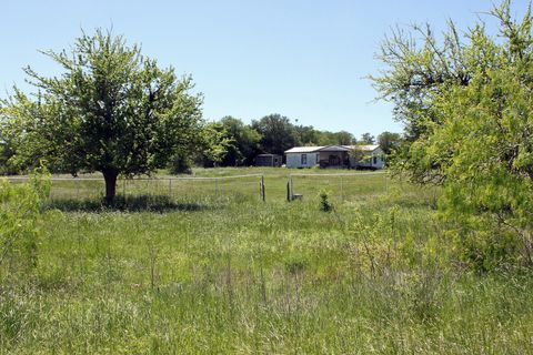 A home in Lockhart