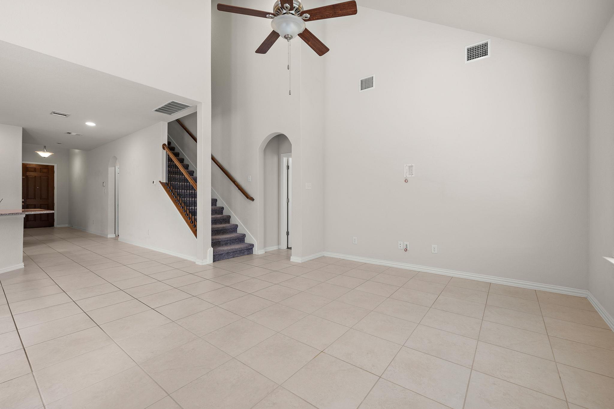 505 Merlin LN