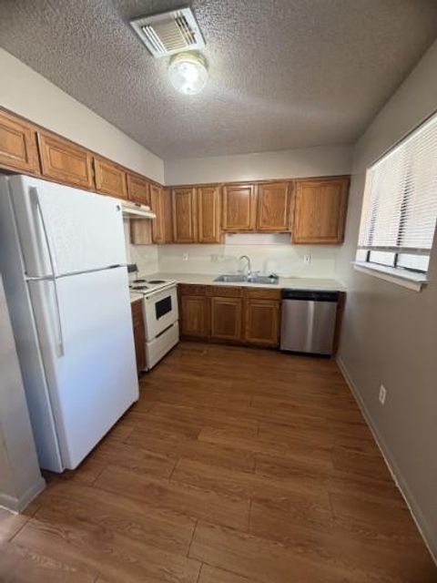 Photo of 139 Elm DR #302, Lockhart, TX 78644 (MLS # 9807029)