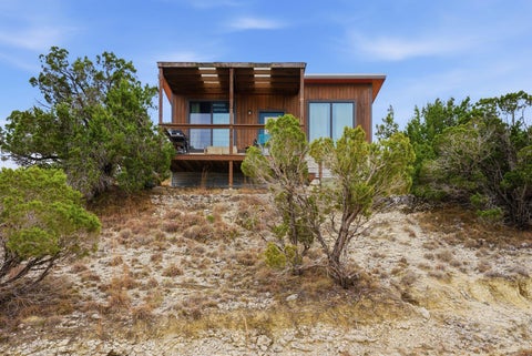 Photo of 530 Pioneer TRL, Dripping Springs, TX 78620 (MLS # 3031413)