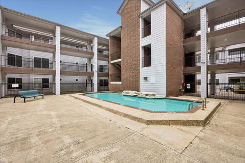 Tiny photo for 501 W 26th ST #306, Austin, TX 78705 (MLS # 2249438)