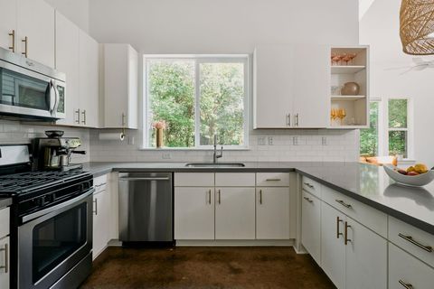 Tiny photo for 3001 Del Curto RD #14, Austin, TX 78704 (MLS # 2696866)