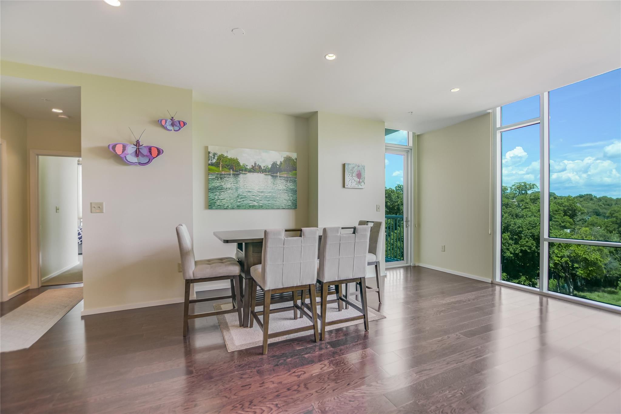 1600 Barton Springs RD 3504