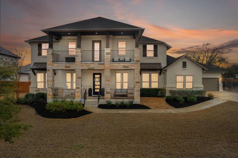 175 Peakside CIR Dripping Springs TX 78620