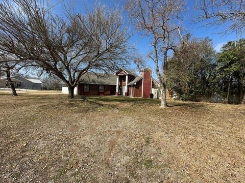 Photo of 548 Spring River DR, Martindale, TX 78655 (MLS # 7352325)