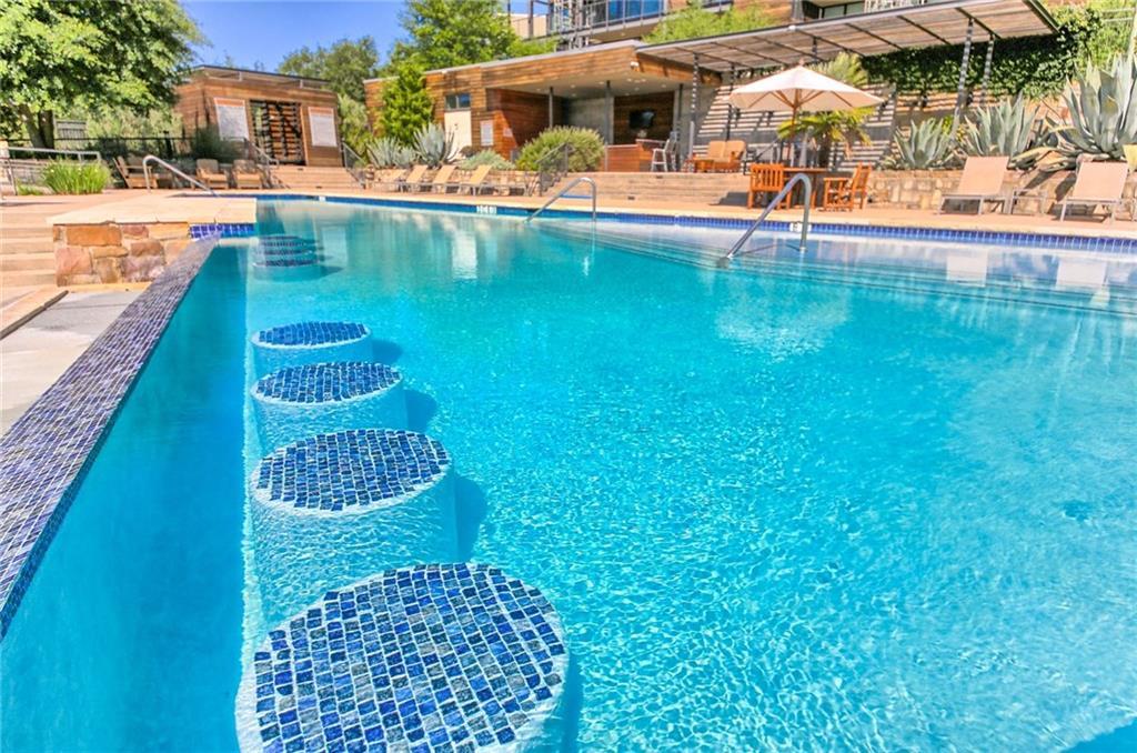 1101 Ivean Pearson RD B103