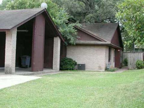 Photo of 907 MIlford WAY #B, Austin, TX 78745 (MLS # 7711691)