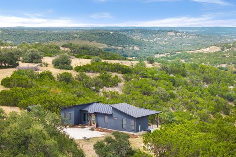 Photo of 11 Sacramento, Kendalia, TX 78027 (MLS # 1170358)