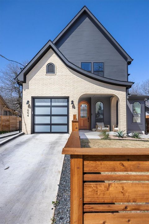 Photo of 1004 Fiesta ST #1, Austin, TX 78702 (MLS # 1424640)