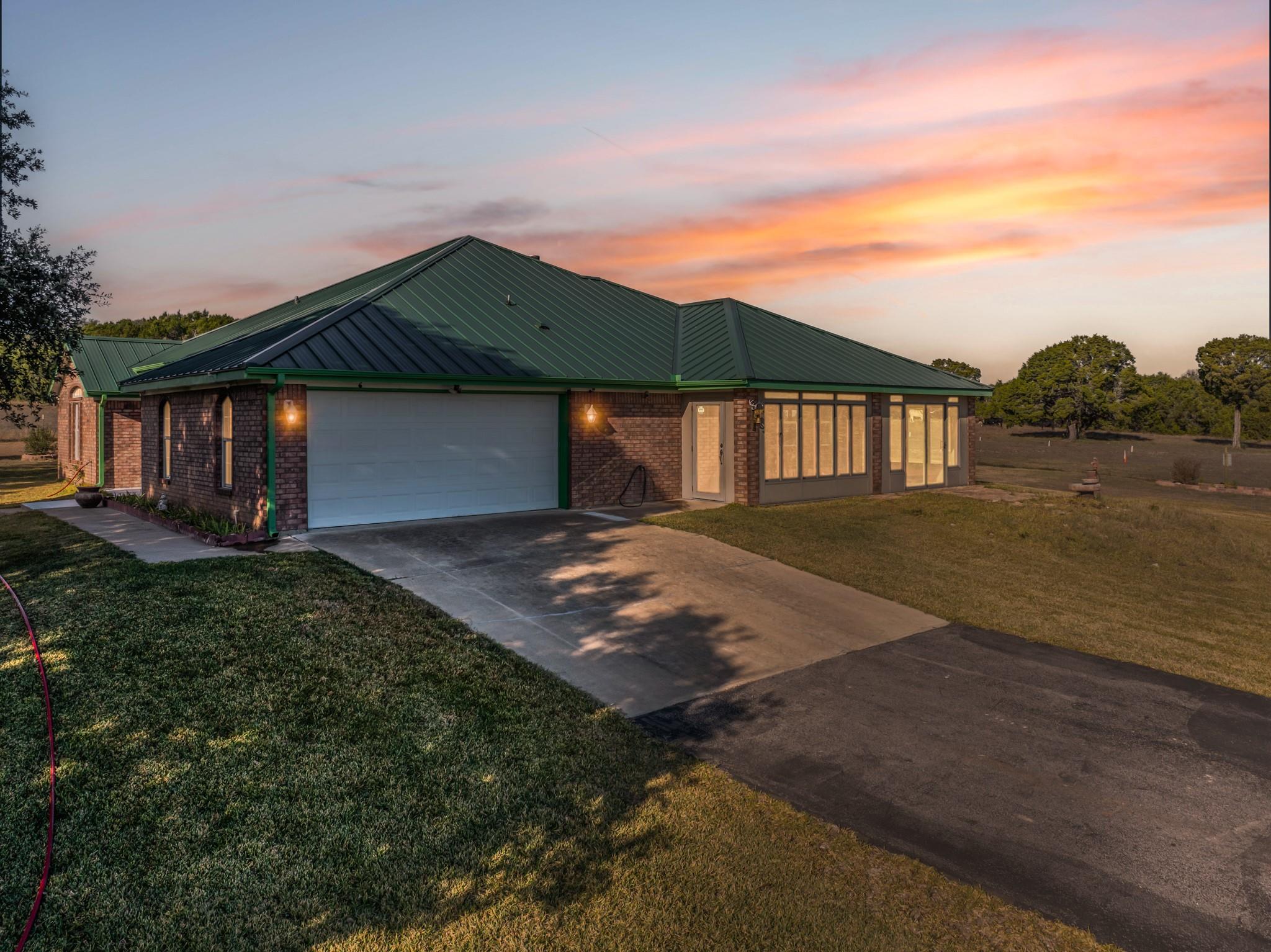 853 County Road 4390