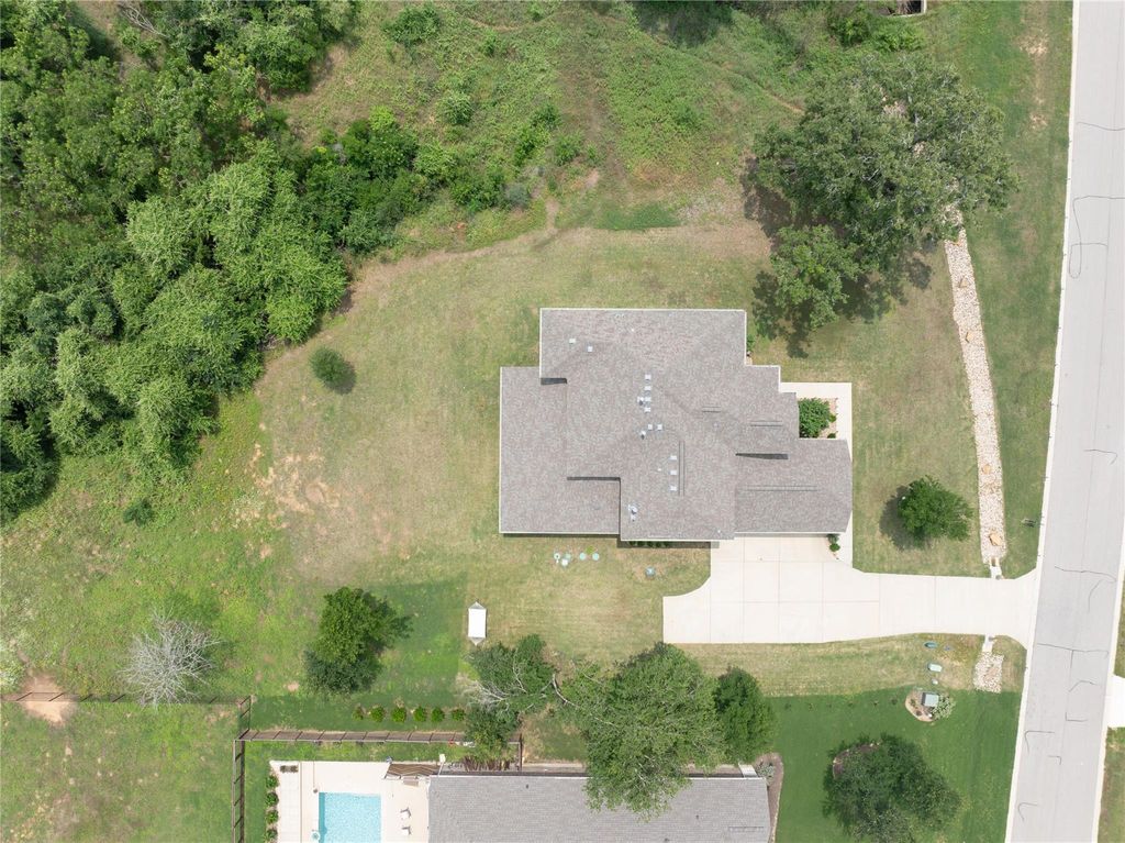 listing image 36