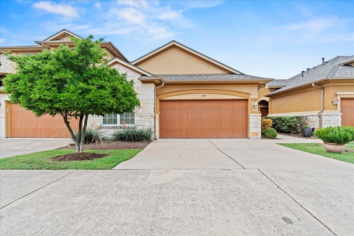 2210 Onion Creek PKWY 604