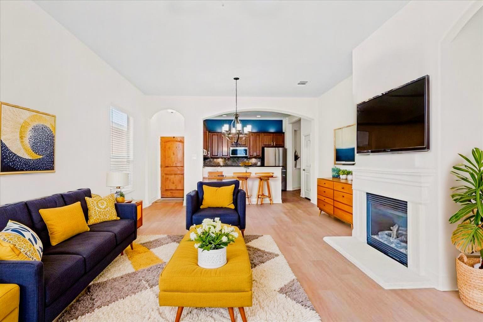 2210 Onion Creek PKWY 604