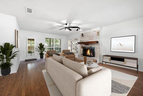 11512 Tin Cup DR 309 Austin TX 78750