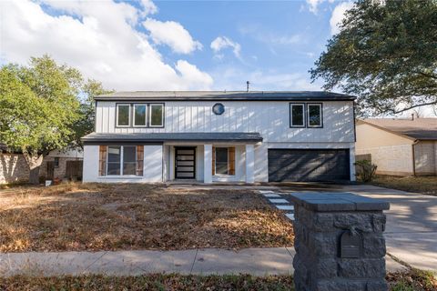 Photo of 11805 Hyacinth DR, Austin, TX 78758 (MLS # 2573864)