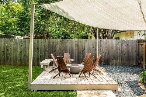 Tiny photo for 2701 Friar Tuck LN, Austin, TX 78704 (MLS # 7475473)