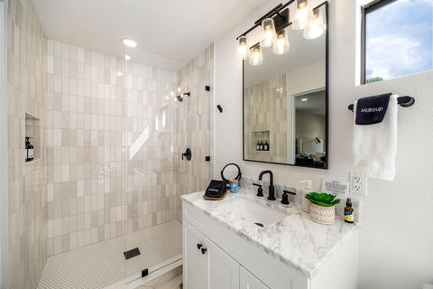 Tiny photo for 2701 Friar Tuck LN, Austin, TX 78704 (MLS # 7475473)