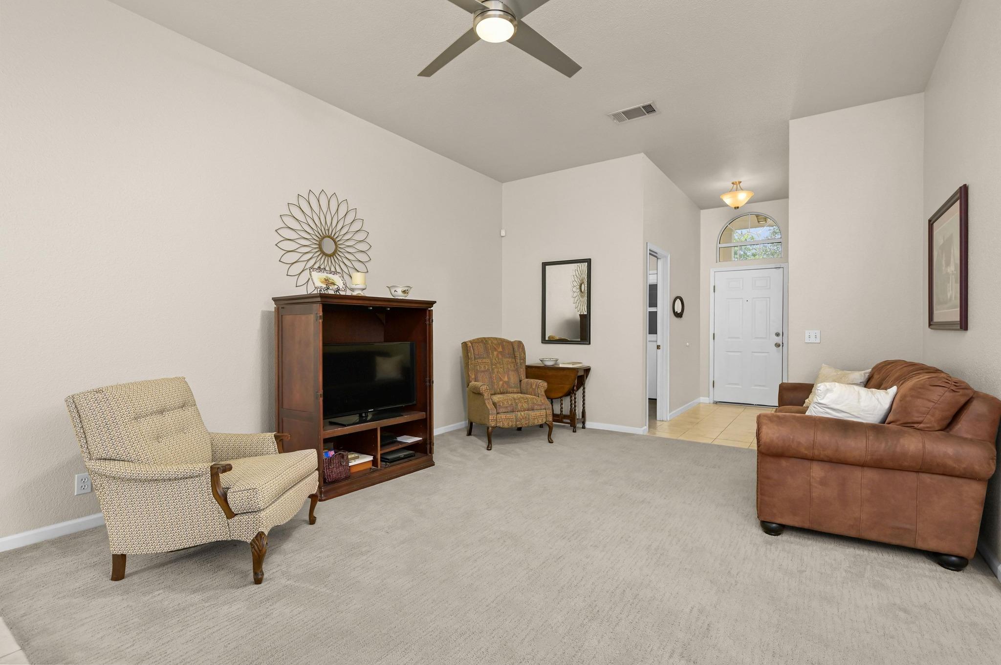 1831 Greening WAY