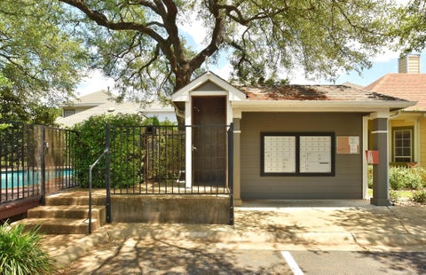 Tiny photo for 6704 Menchaca RD #31, Austin, TX 78745 (MLS # 1320688)