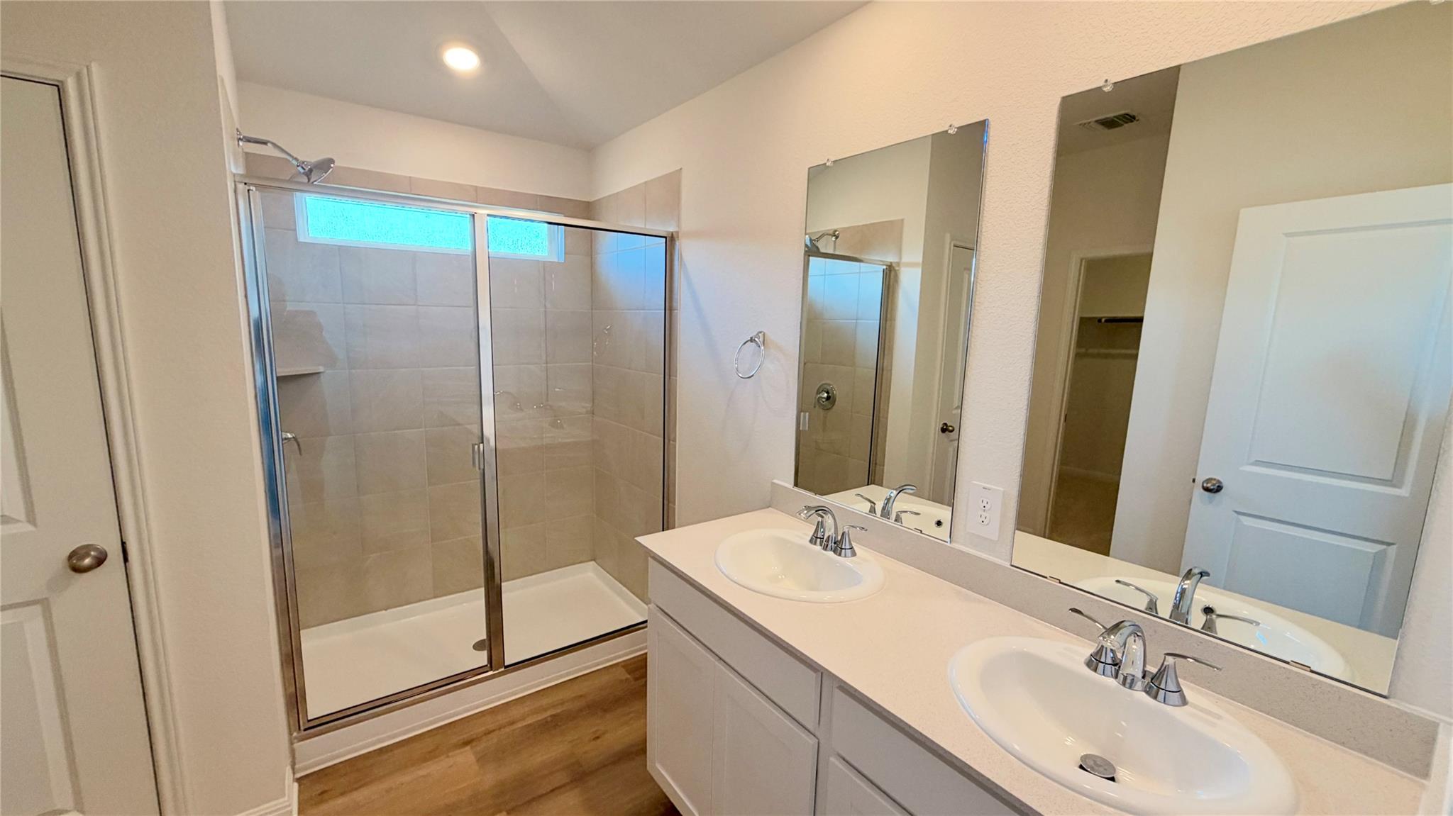 260 Red Tail Hawk LN
