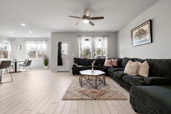 11807 CLAYTON CREEK AVE, AUSTIN, TX 78725 - Image f74cfed3d9da90c467fc2890cef5fba2/1804333269