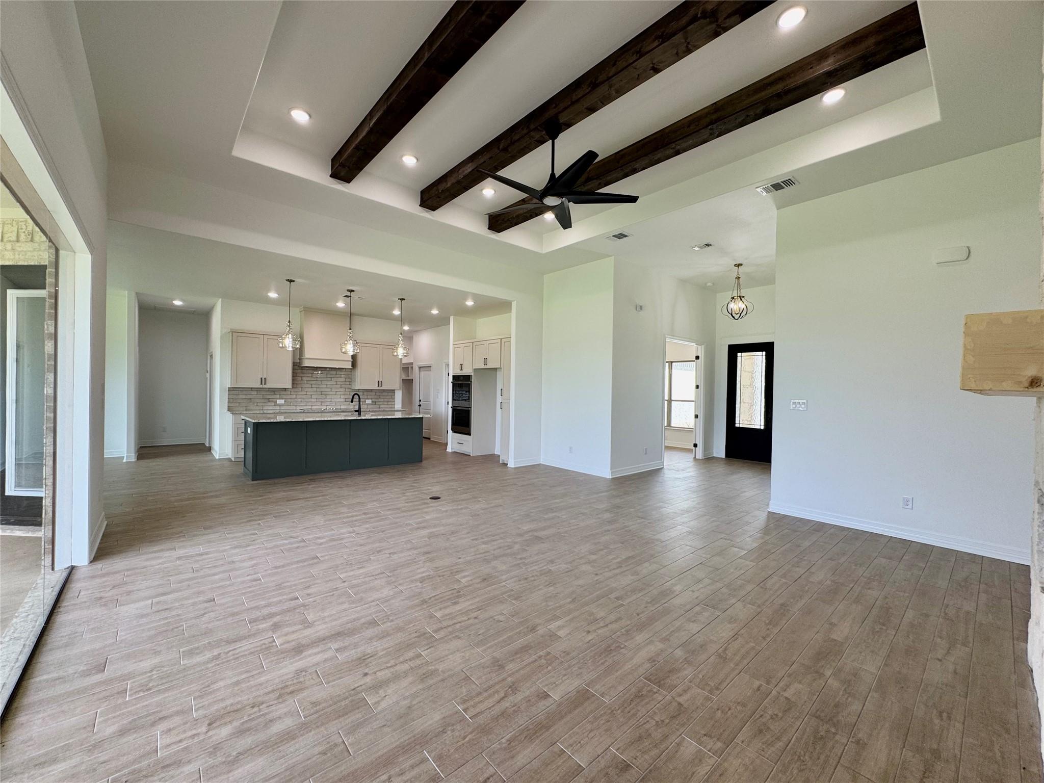 410 Hamer DR